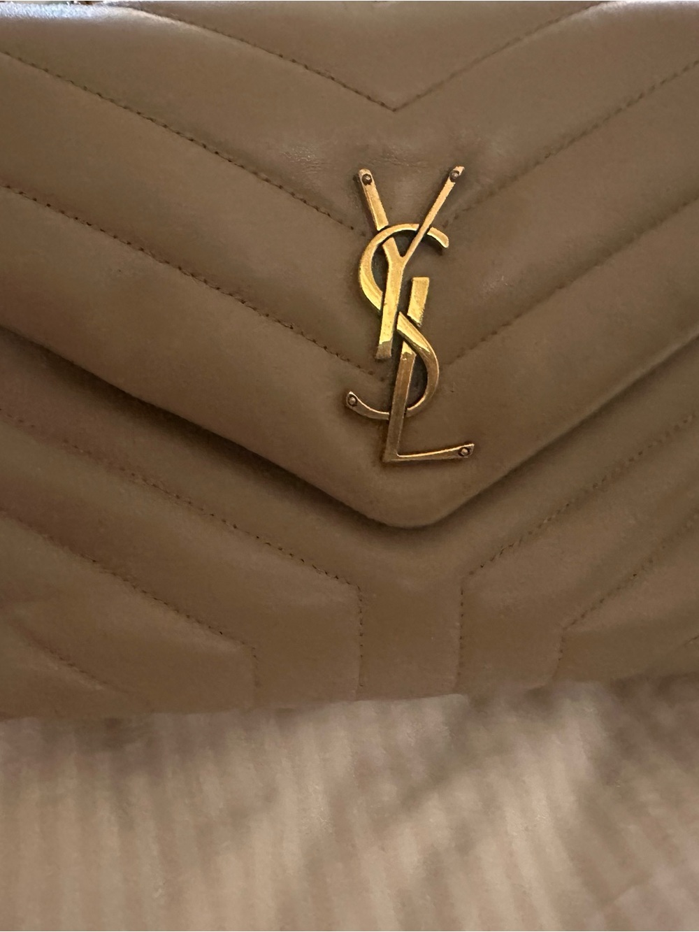 ✨Saint Laurent | LouLou Handbag 👜 ✨